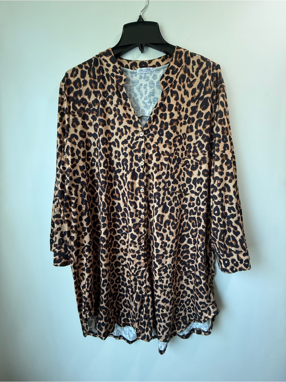 Relaxed Leopard Print Button-Down Tunic Shirt in Tan and Black Women Size XXL
